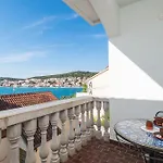 Apartment Branko Tisno