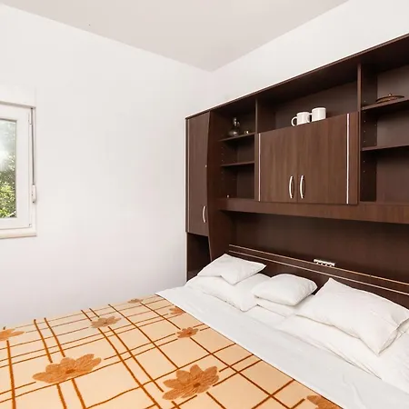Branko Apartment