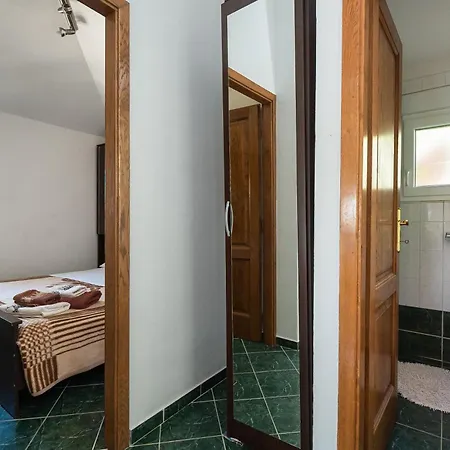 Branko Apartment