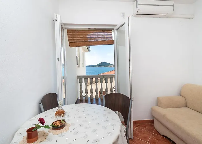 Apartment Branko Tisno