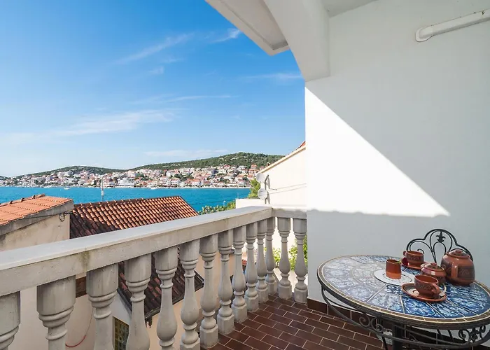 Apartment Branko Tisno